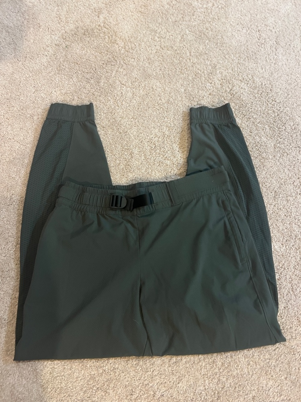 Athleta Quest Jogger